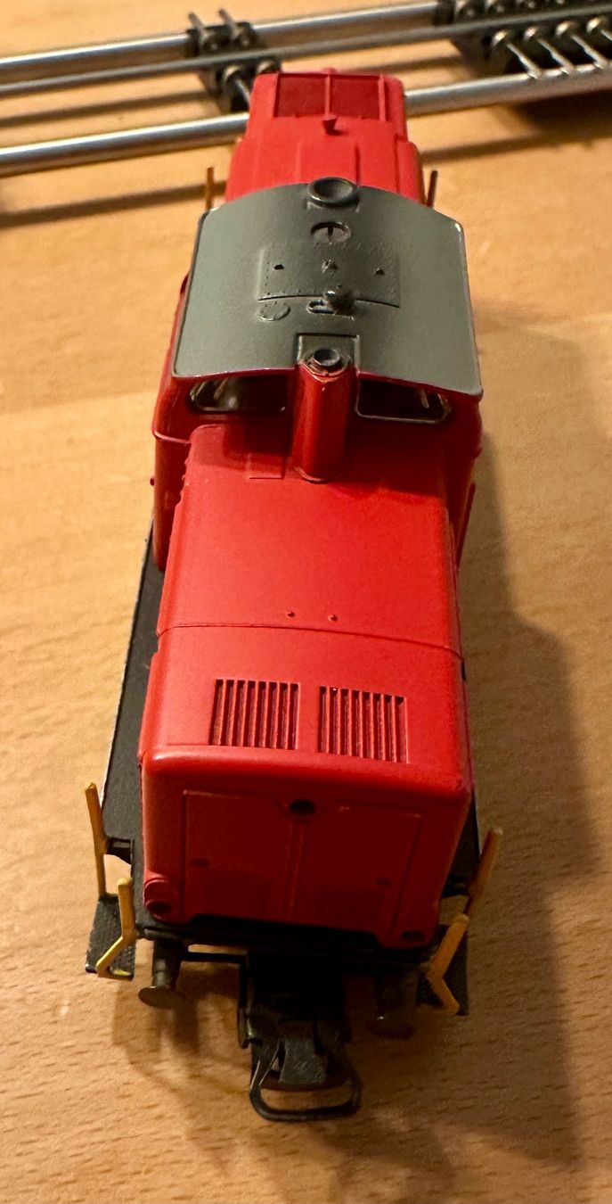 Märklin Modellini di ferrovie: Märklin SBB V100 AC Analog H0 – Usato da Oftringen venduto da ib.85 4