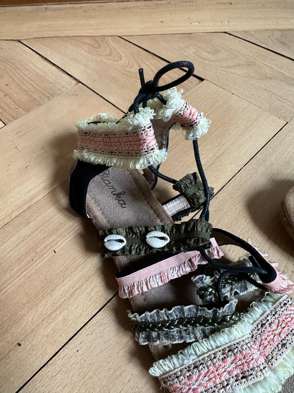 Scarpe da donna: BIANKA - Hippie Boho Sandale 38 – Usato da Zürich venduto da Diazaio 1