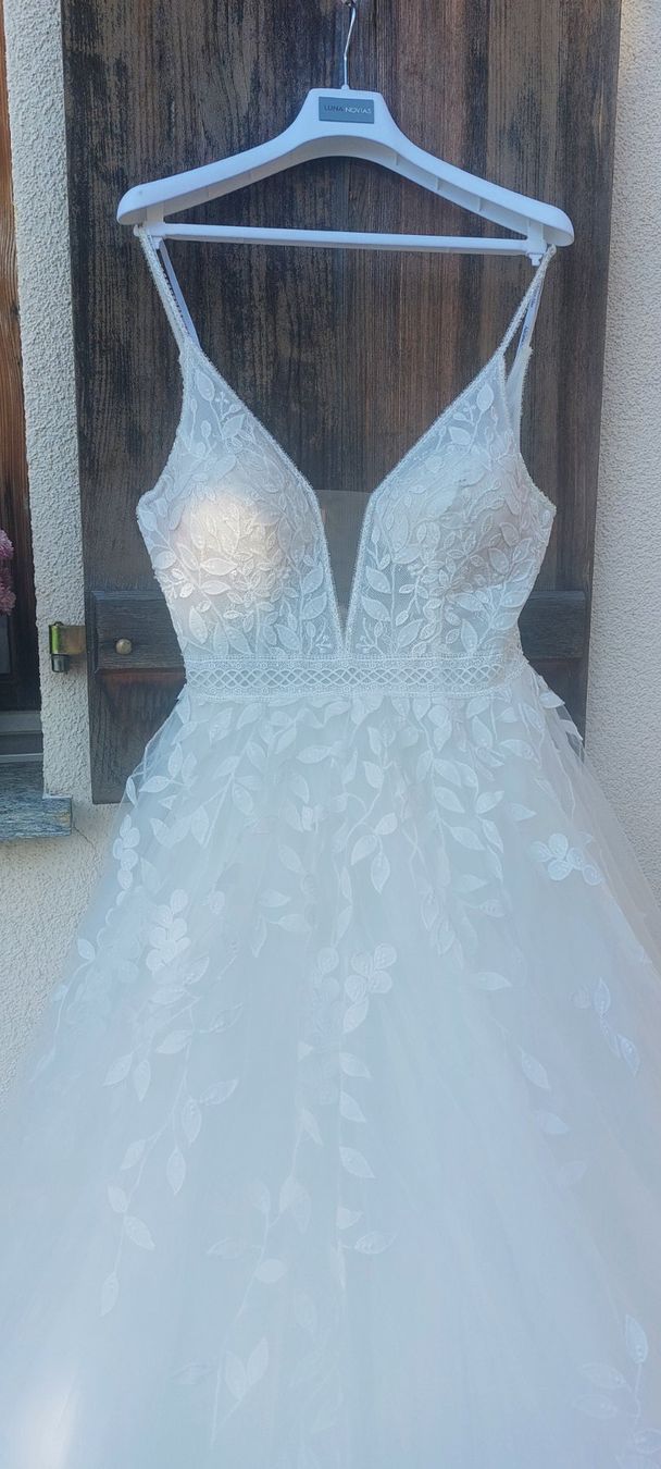 Vestiti: Brautkleid zu Verkaufen – Nuovo (secondo la descrizione) da Sachseln venduto da sin_byc6 2