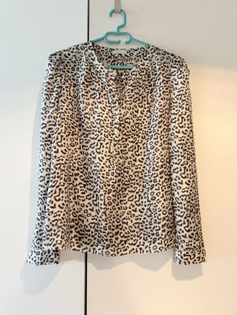 100% Silk Leopard Print Blouse - Size S - Great Condition