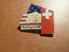Anstecker WorldCup USA 94 Schweiz USA Fairplay guter Zustand