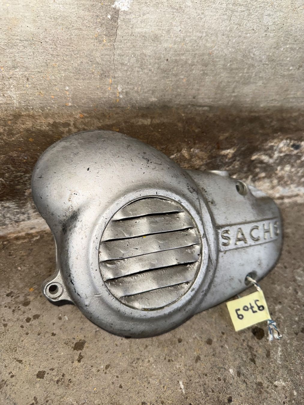 Sachs Mofa-Ersatzteile: Sachs 502 Mofa Lüfterabdeckung – Gebraucht aus Fahrni b. Thun von berger_tuning34 2