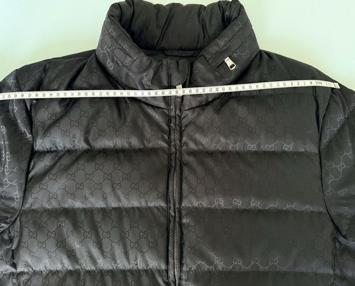 Gucci Vestes: Doudoune Monogram GUCCI (54) – Neuf (Voir description) à Marly par Nor_al3 5