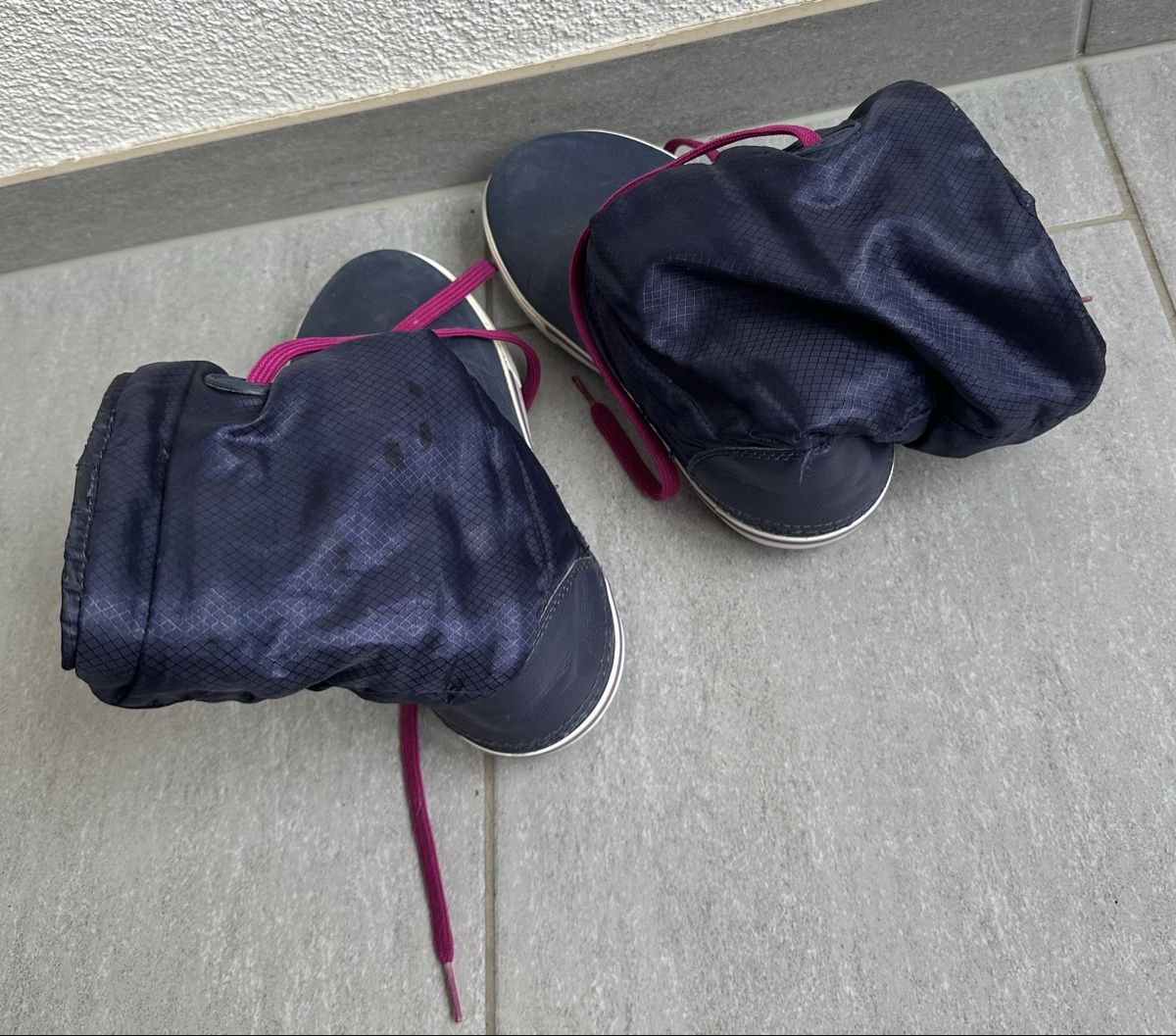 Crocs Schuhe für Mädchen: Winterschuhe Crocs – Gebraucht aus Dürrenroth von tvy_bh56 1
