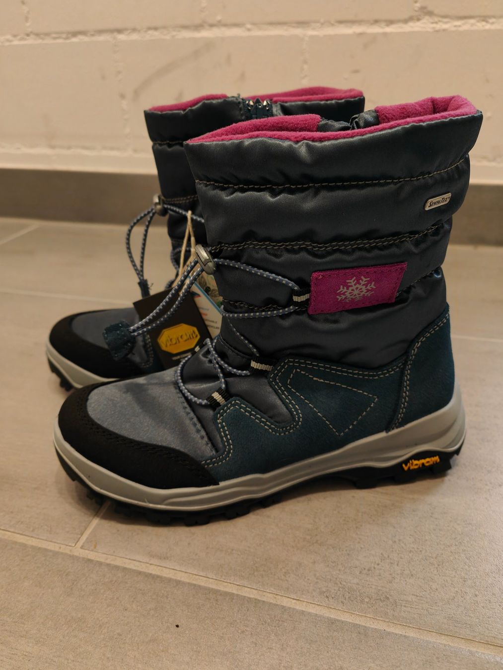 Scarpe per ragazze: Bama Winterstiefel - Gr. 36 (NEU) – Nuovo e nell'imballaggio originale da Kirchleerau venduto da hop82