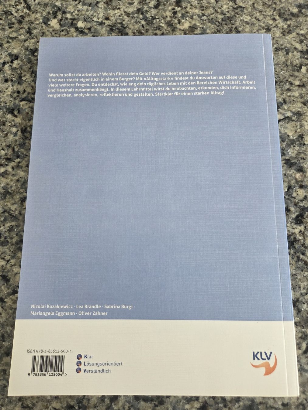 Libri: Lehrbuch Alltagstark Sekundarstufe 1 – Nuovo (secondo la descrizione) da Stans venduto da chessy. 1