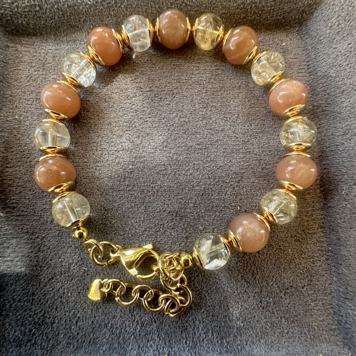Bracciali & Braccialetti: Armband mit Mondstein und Citrin. Handarbeit  – Nuovo e nell'imballaggio originale da Kriens venduto da Hortensie6