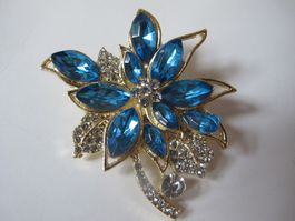 Elegante Brosche mit blauen Strasssteinen, goldfarben, neu!
