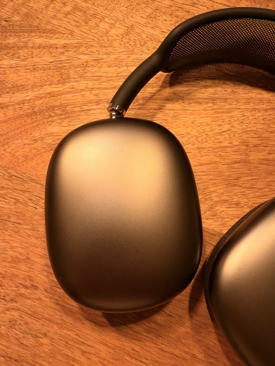 Apple Cuffie: AirPods Max 1. Generation Lightning Space Gray – Usato da Uster venduto da sve_2cmd 1