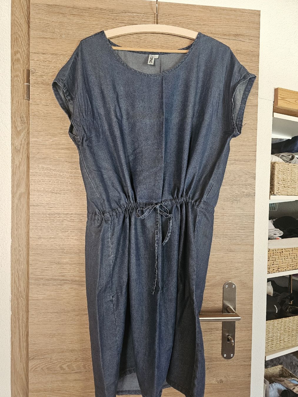 Kleiderpakete: Kleiderpaket L/ XL – Gebraucht aus Mörel von camasaro 2