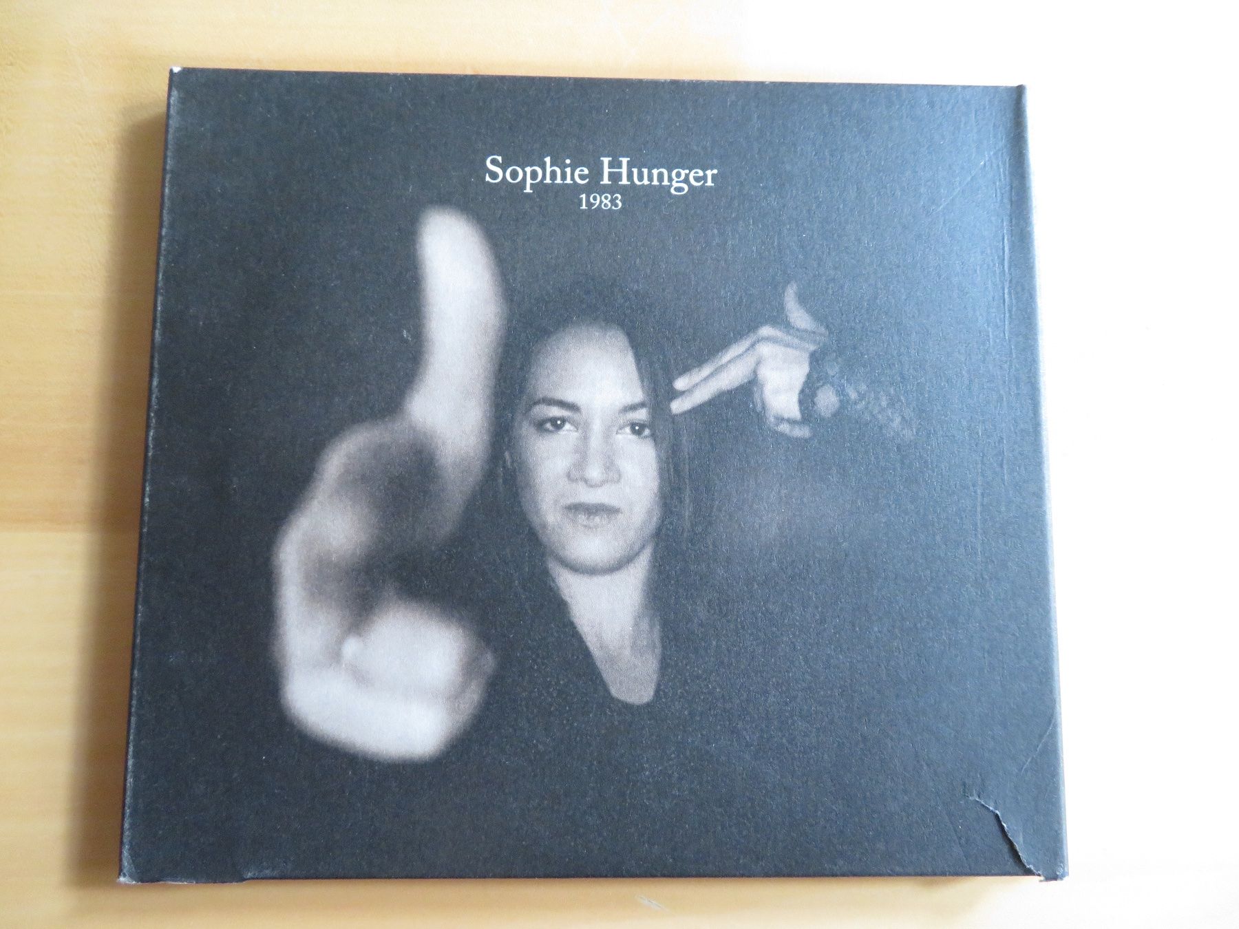 CDs: Sophie Hunger 1983 – Gebraucht aus Bern von mordswein