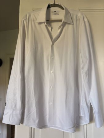 Neues Herrenhemd Uniqlo