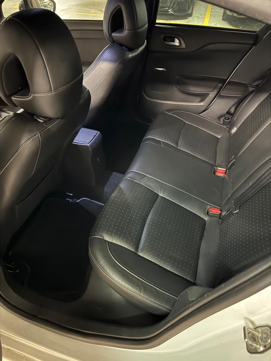 DS Automobiles Automobili: Citroën C4 DS4 1.6 THP – Usato da Steinhausen venduto da ceze1 7