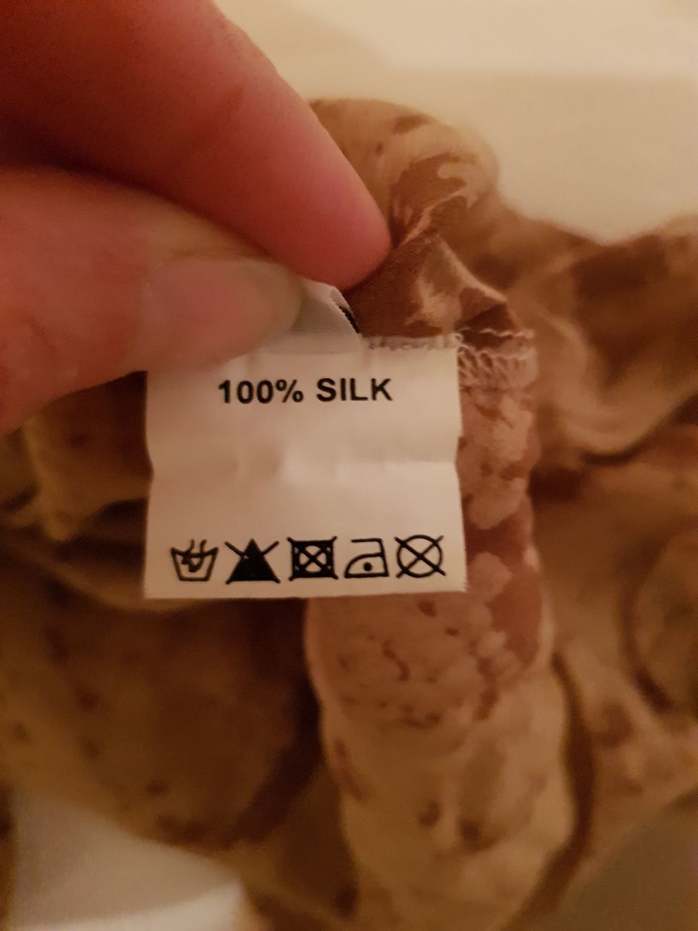 Vestiti: OTTO Seidenkleid Grösse M – Usato da Rigi-Kaltbad venduto da Marion_Fercher 2