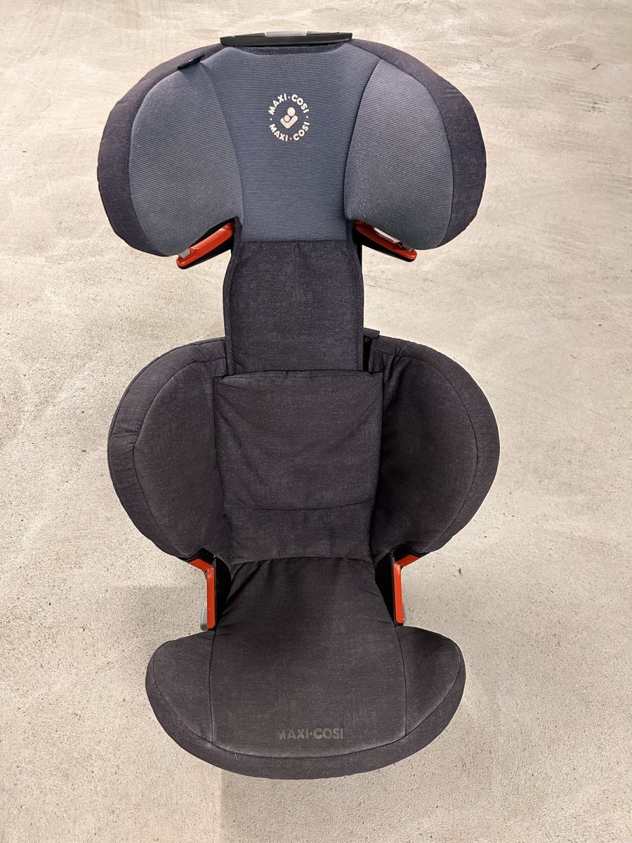 Maxi-Cosi Auto-Kindersitze: Maxi-Cosi Car Seat Grey Used Good Condition – Gebraucht aus Wädenswil von puh_n8wy 1