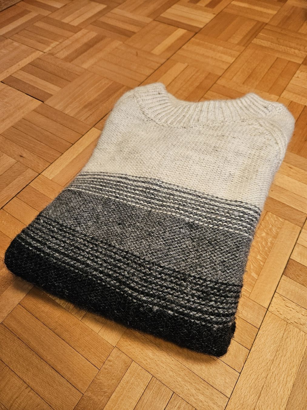 Pullover & Sweatshirts: Wollpullover 100% Wolle schwarz-weiss Grösse M – Gebraucht aus Wattwil von Fair2nd 1