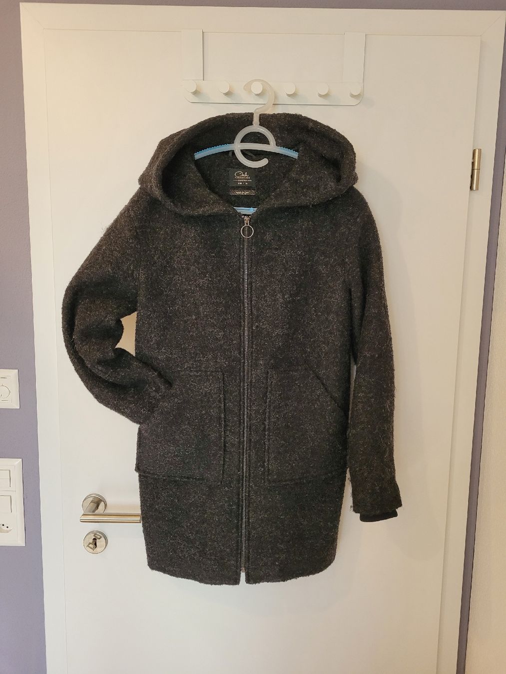 C&A Cappotti: Wintermantel schwarz Grösse 34 – Usato da Bennau venduto da Moonshine_68 2