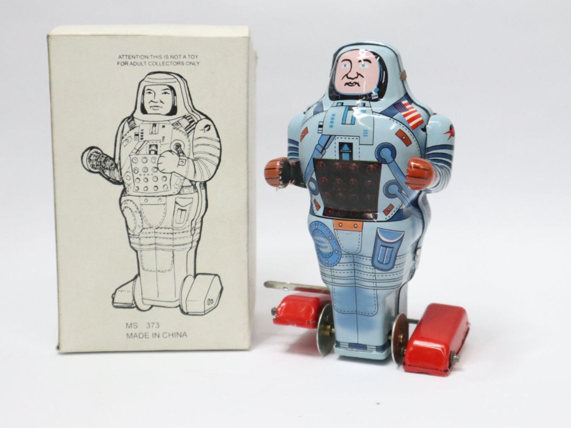 Giocattoli: Roboter Astronaut Robot  zum aufziehen – Nuovo (secondo la descrizione) da Eschenbach SG venduto da Astalavista 1