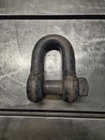 Manille de levage ancienne
