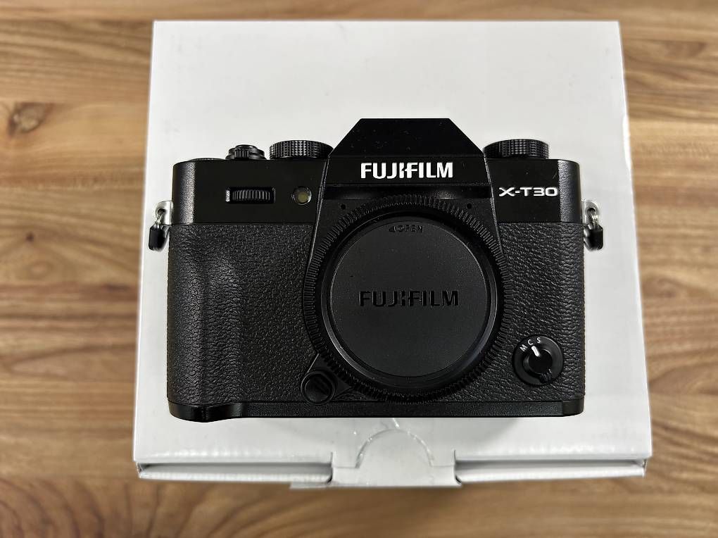 Fujifilm Fotocamera: Fujifilm X-T30 III – Nuovo (secondo la descrizione) da Steffisburg venduto da noctilux