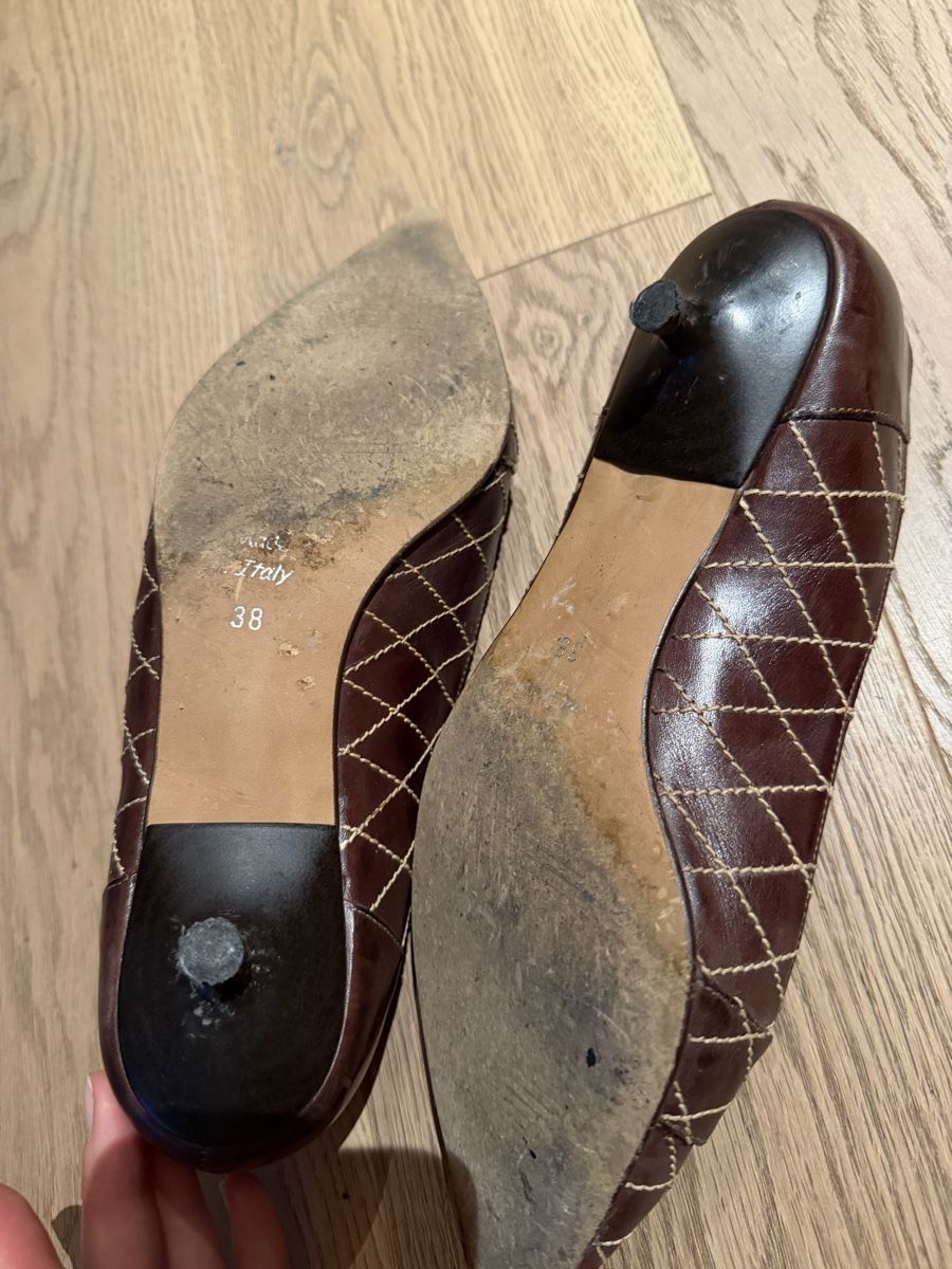 Navyboot Chaussures femmes: NAVYBOOT Pumps Leder braun Grösse 38 – D'occasion à Küsnacht ZH par ToddyGinger 6