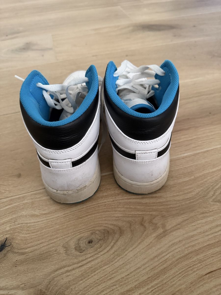 Chaussures hommes: Jordan 1 Mid Laser Blue – D'occasion à Erlenbach ZH par Mattia777 2