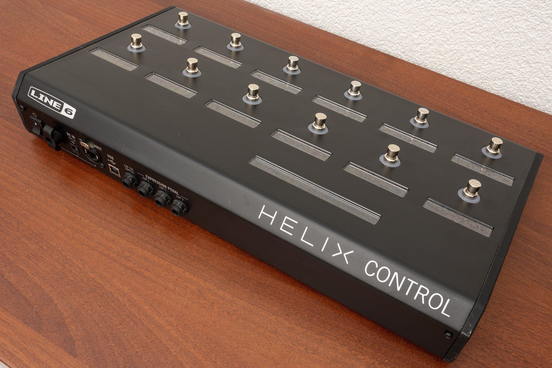 Line 6 Strumenti musicali: Line 6 Helix Rack + Helix Control + Mission SP1-L6 – Usato da Le Mont-sur-Lausanne venduto da EchoChords 5