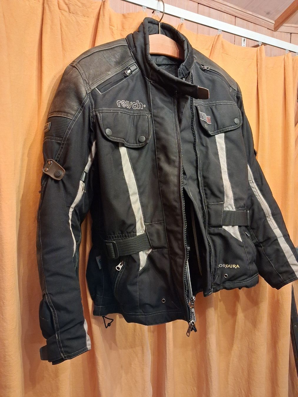 Reusch Completi: Motorradjacke Reusch Gr. M Textil – Usato da Dietschwil venduto da yama125er 3