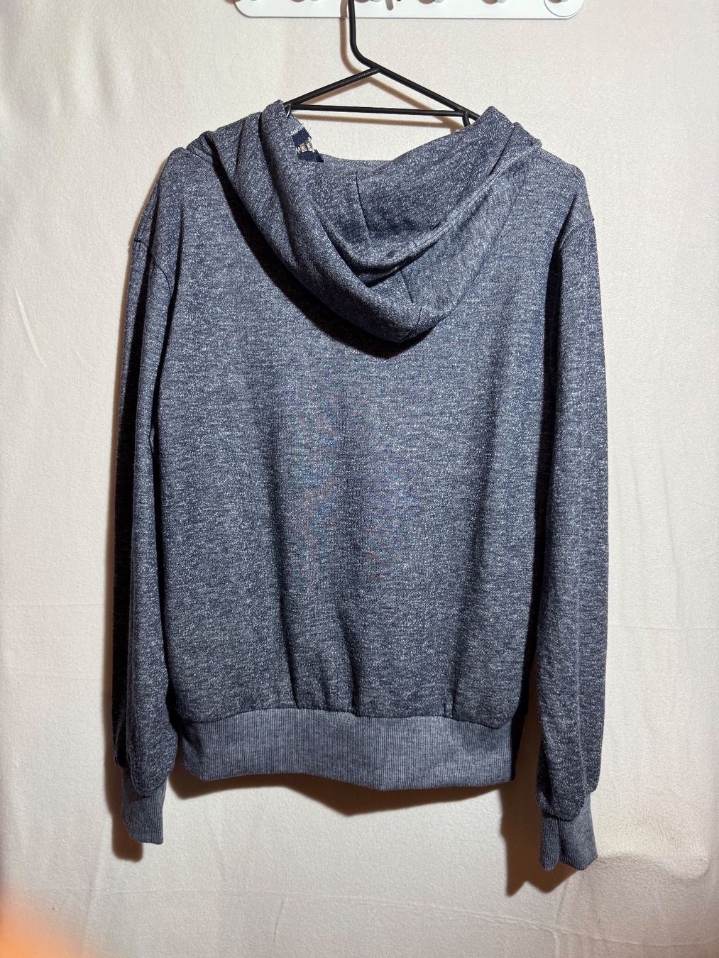 Maglioni & Felpe: Blauer Pullover mit Reissverschlüssen ca Gr. L/XL – Usato da Grosswangen venduto da second_hand_dress 6