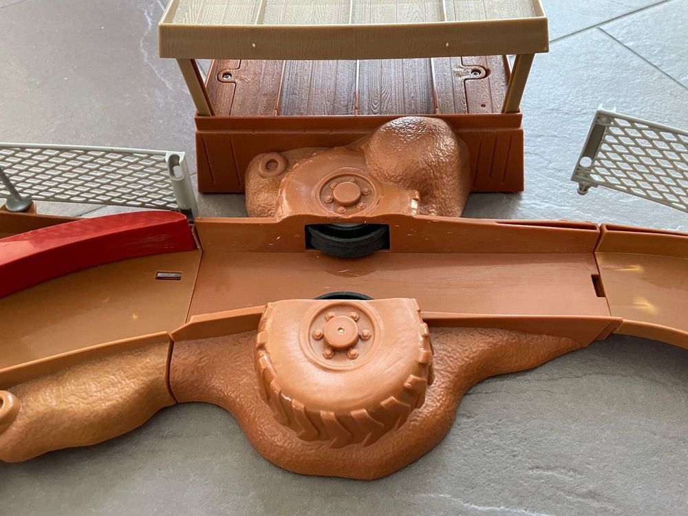 Circuit Flash McQueen Cars Kaufen auf Ricardo