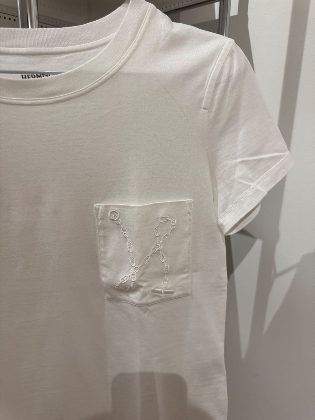 Hermès T-shirt: HERMES SHIRT WEISS – Nuovo (secondo la descrizione) da Schwyz venduto da bofb 1