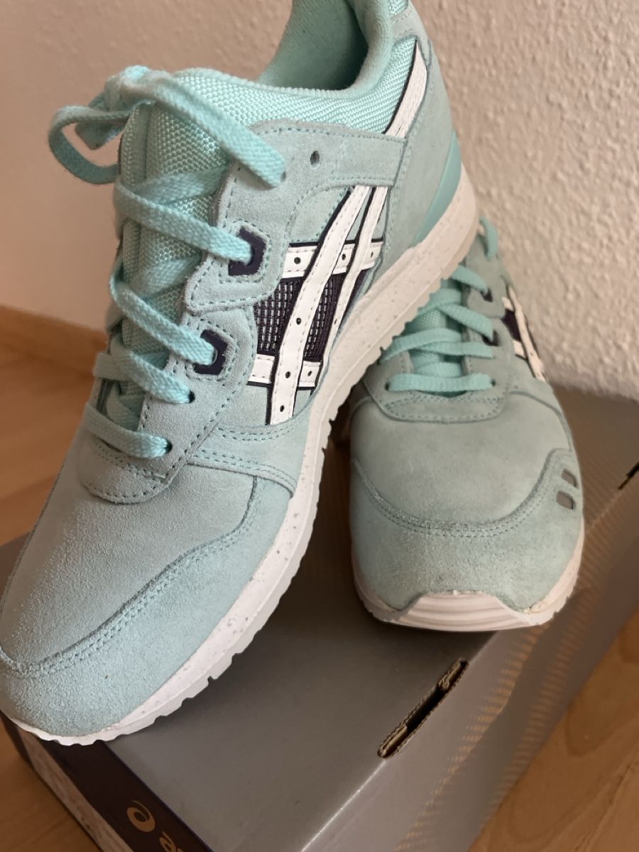 Asics Scarpe da donna: asics gel lyte snowflake  – Nuovo e nell'imballaggio originale da Bremgarten AG venduto da siljamorgenthaler 1