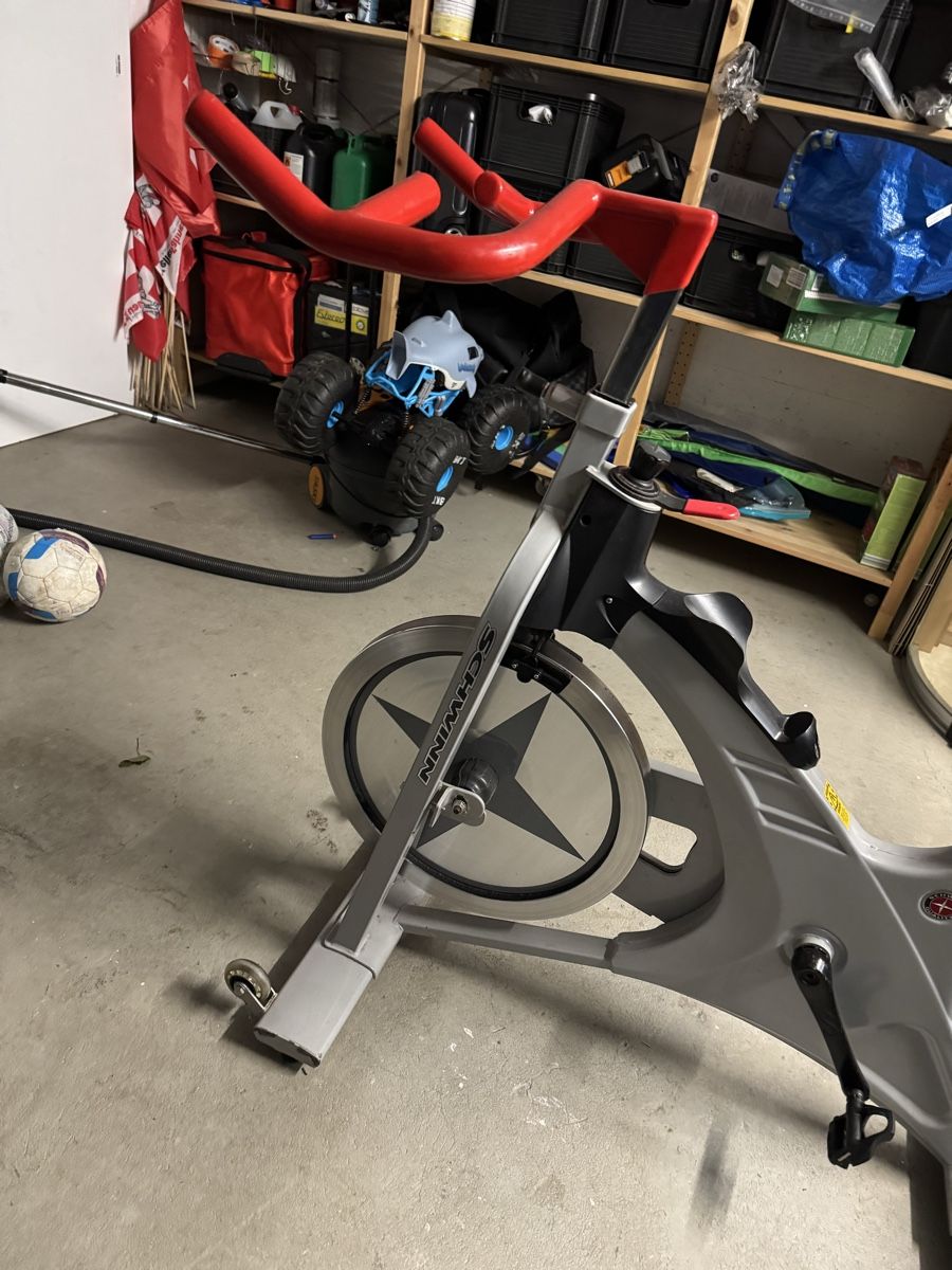 Schwinn Hometrainer: Schwinn Indoor Cycle Velo, Spinning – Usato da Solothurn venduto da Jaess 3