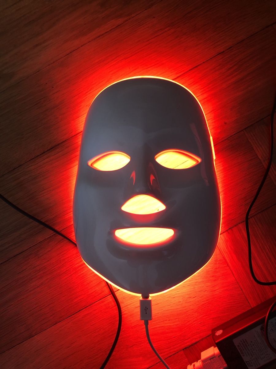 Masques: Professionelle AlaBeam LED Maske – D'occasion à Basel par Kalleskaviar