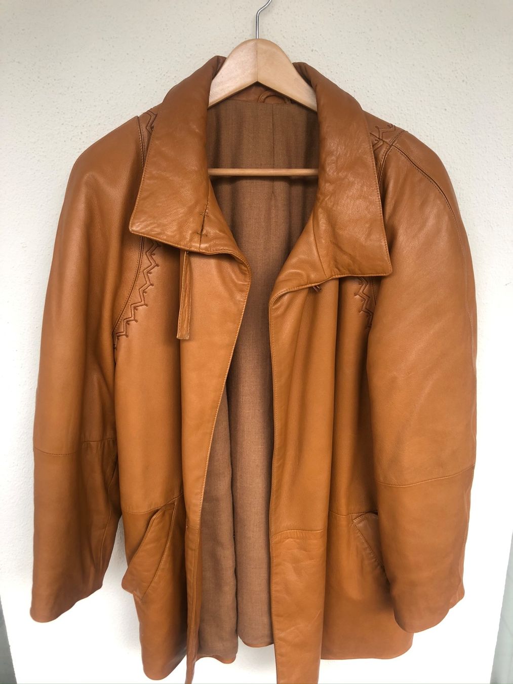Versace Cappotti: Gianni Versace vintage leather coat – Usato da Chiasso venduto da Aupa74