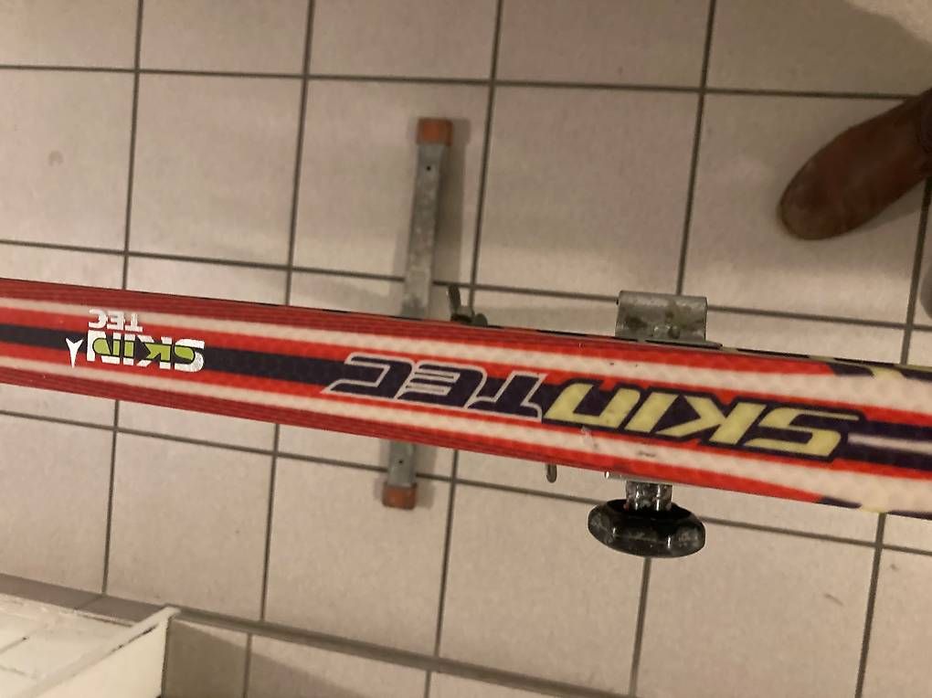 Sci: Atomic - Skin Tec - Klassisch 205cm – Usato da Langnau am Albis venduto da DomDom1972 3