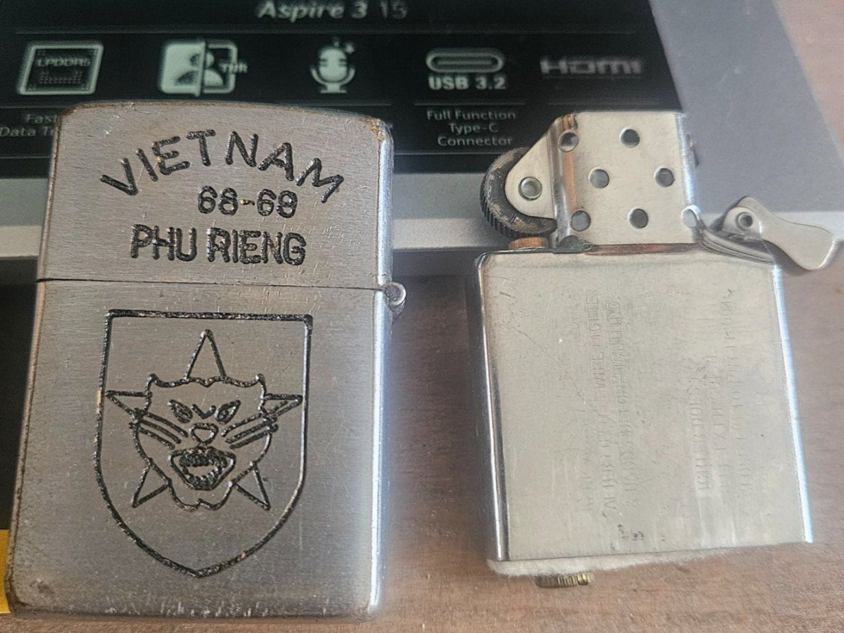 Zippo Feuerzeuge: ZIPPO VIETNAM – Gebraucht aus le landeron von Pimpe0 1