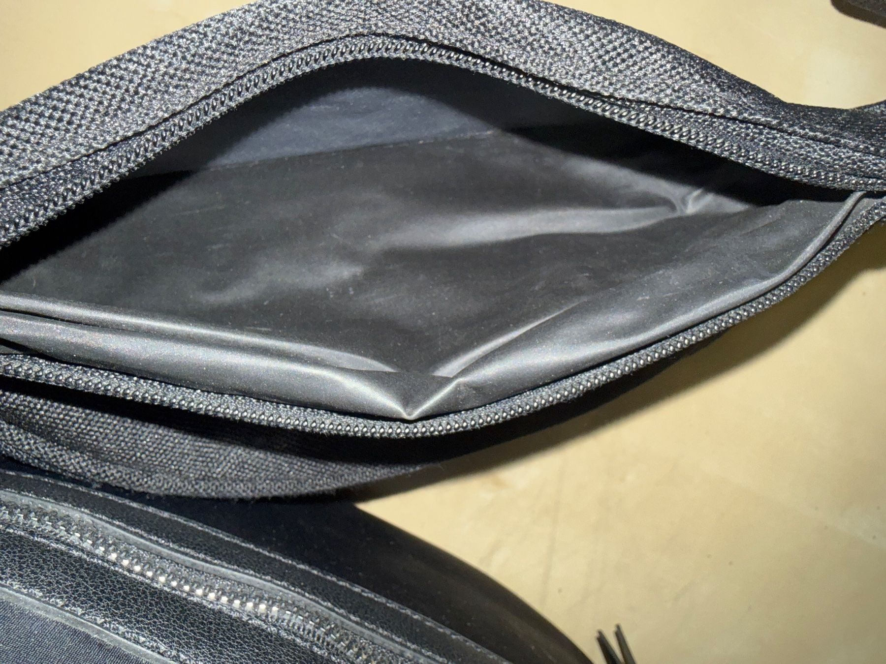 Borse: Bauchtasche  30 x 14 cm. – Usato da Zürich venduto da She10 2