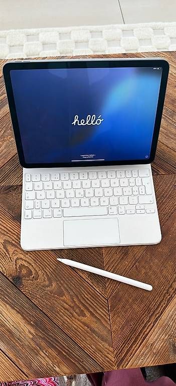 Apple Tablet PC: iPad Air (5.Generation) – Gebraucht aus Weingarten-Kalthäusern von Nonino01