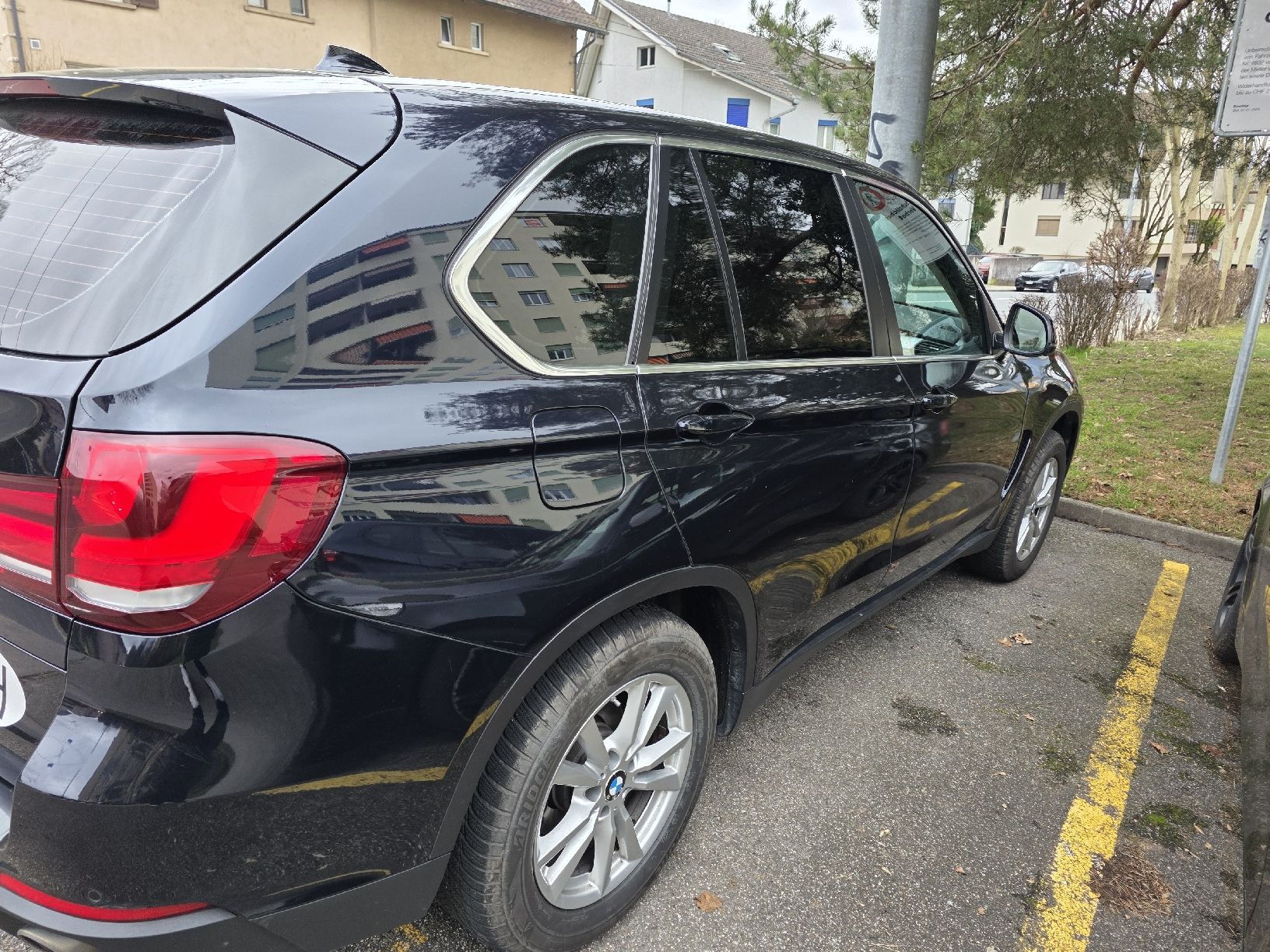 BMW Automobili: BMW X5, Schwarz, Top Zustand, – Usato da Biel/Bienne venduto da hp16 2