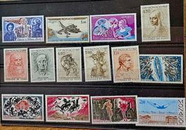 MONACO timbres neufs **