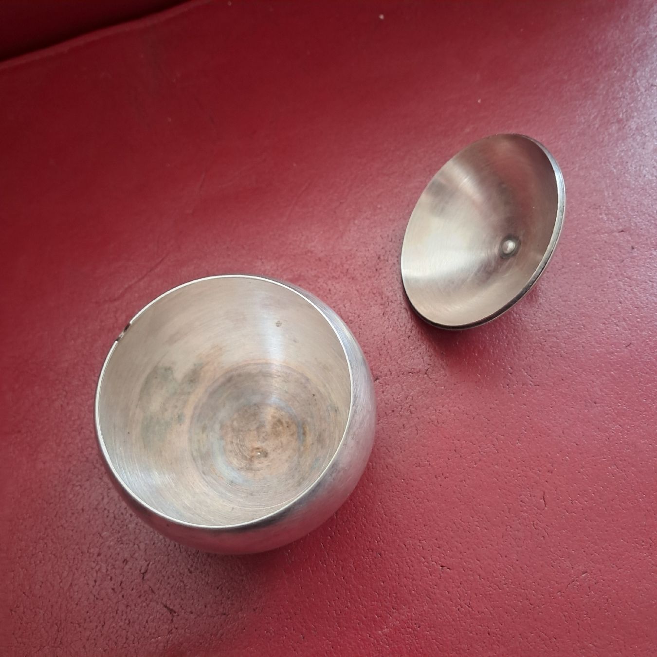 Tutte le decorazioni: Antike Pillendose aus Silber, Vintage dose. – Usato da Dietikon venduto da una_y6wy 4