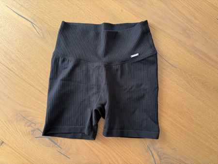 Aim’n Sport Shorts Damen schwarz, Gr. S