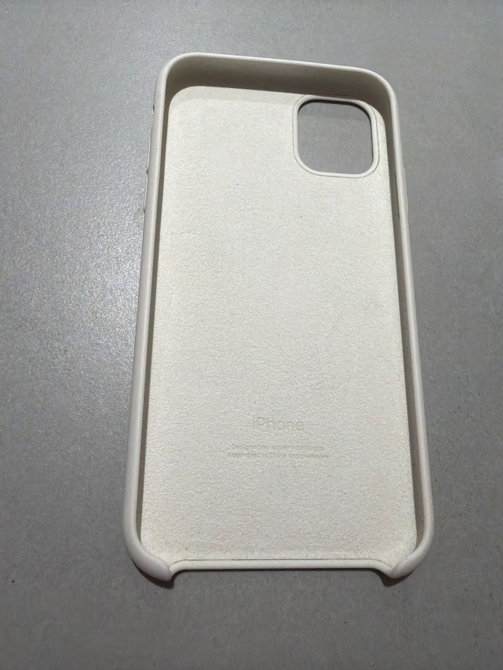 Apple Cover & Protezioni schermo: Weisses iPhone 11 Case - Top Zustand – Usato da Bülach venduto da Jackybabue 1