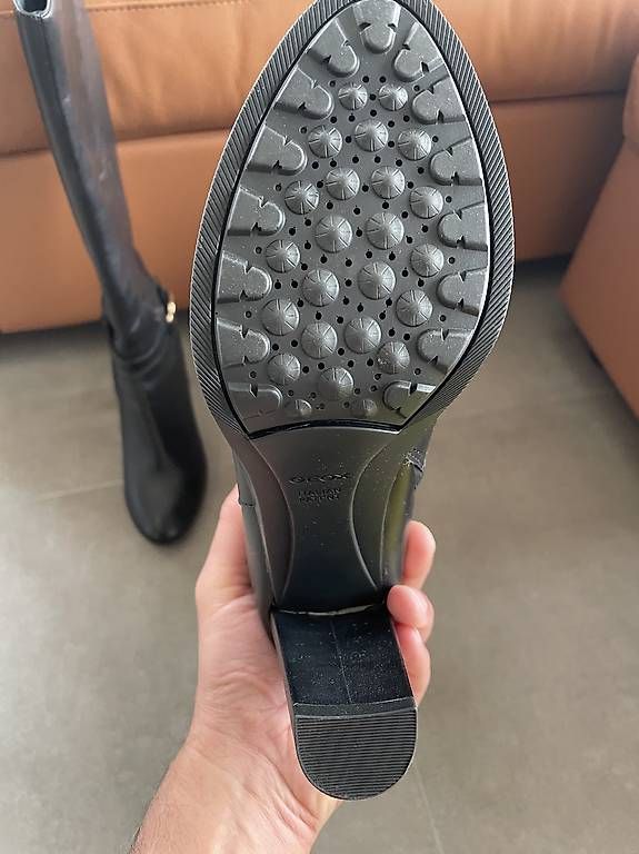 Damenschuhe: Bottes en cuir GEOX / Envoi possible – Gebraucht aus Monthey von jbb68 2