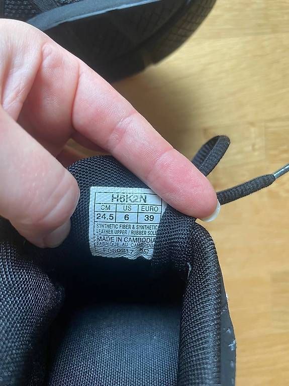 Asics Damenschuhe: Asics Gel lyte runner, altes model – Gebraucht aus Zürich von nanniba 2