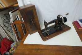 Machine à coudre Erna