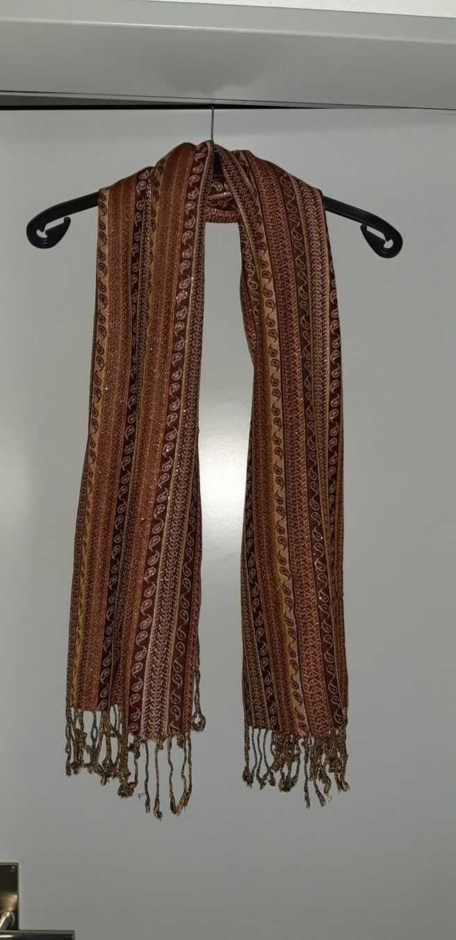 Foulard & Sciarpe: Eleganter Schal, – Usato da Winterthur venduto da meci02 6