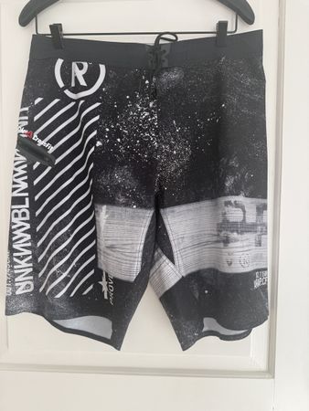 Reebok CrossFit Shorts schwarz Grösse 32