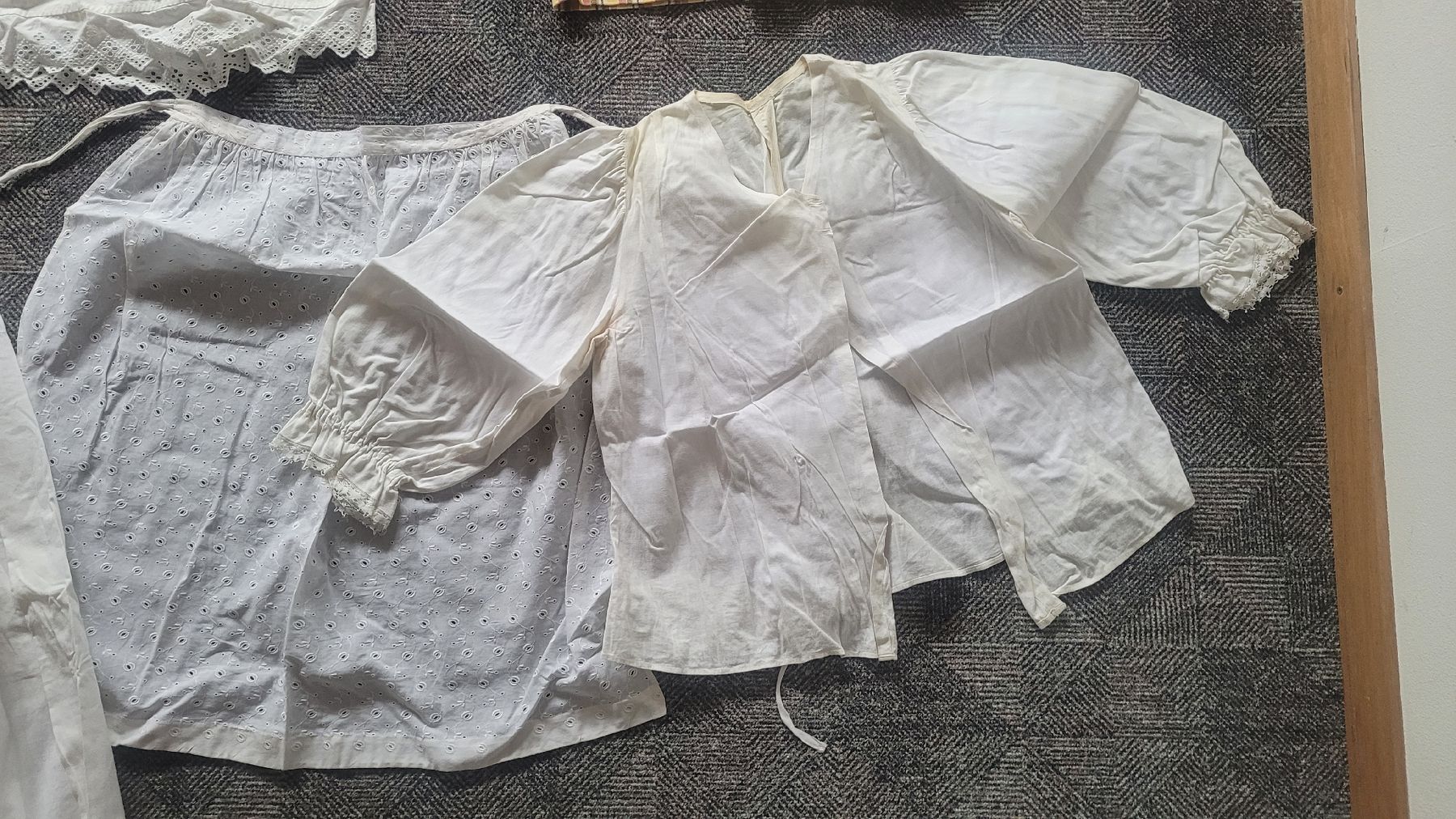 Costumi: Alte Kindertracht – Usato da Langnau i. E. venduto da suedae11 2